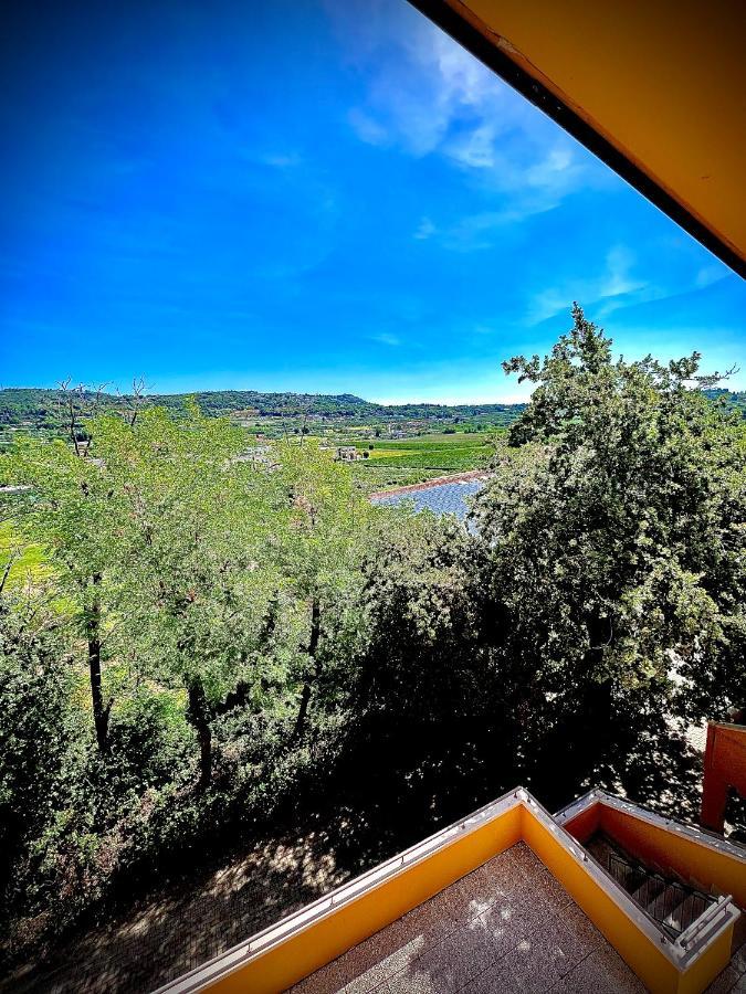 Welcome Traveller Corte Costabella Apartments Bardolino Buitenkant foto